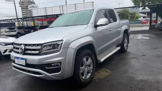 VOLKSWAGEN AMAROK 2.0 HIGHLINE 4X4 CD 16V TURBO INTERCOOLER DIESEL 4P AUTOMÁTICO VOLKSWAGEN AMAROK 2.0 HIGHLINE 4X4 CD 16V TURBO INTERCOOLER DIESEL 4P AUTOMÁTICO